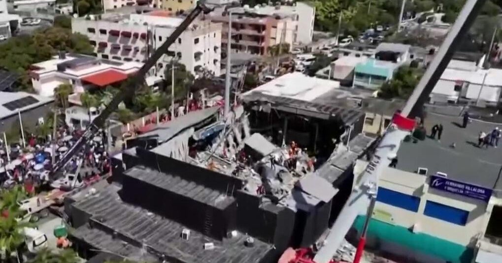South Florida’s Dominican community mourns those killed in nightclub roof collapse South Florida’s Dominican community mourns those killed in nightclub roof collapse