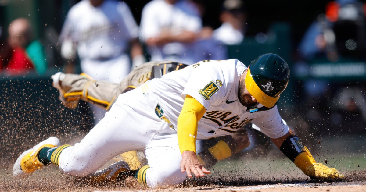 Padres edge Athletics 2-1, secure 10th win