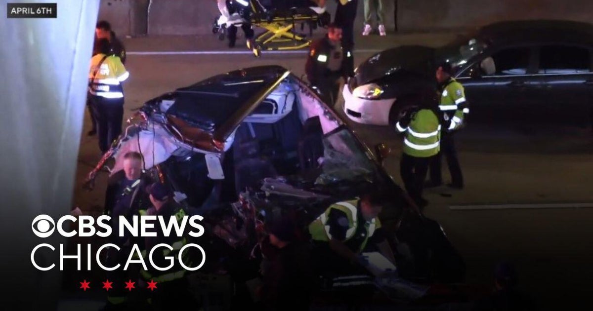 Woman charged with DUI in fatal Dan Ryan Expressway crash - CBS Chicago