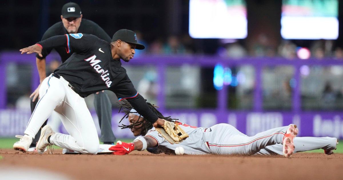 Nationals score 7 unanswered runs to beat Marlins 7-4 Nationals score 7 unanswered runs to beat Marlins 7-4