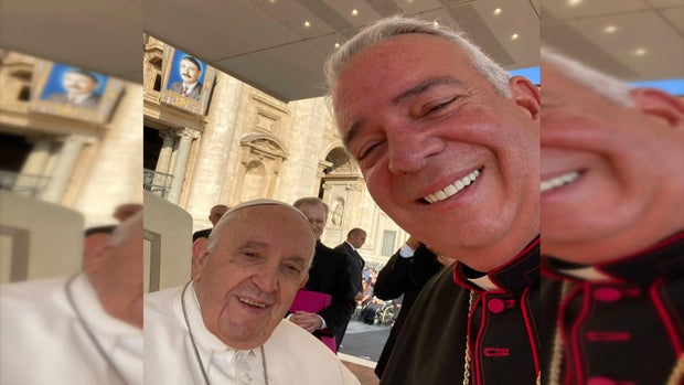 archbishop-nelson-perez-and-pope-francis.jpg 