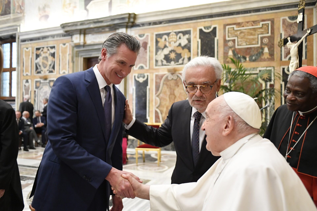 newsom-pope-francis-meeting.png 