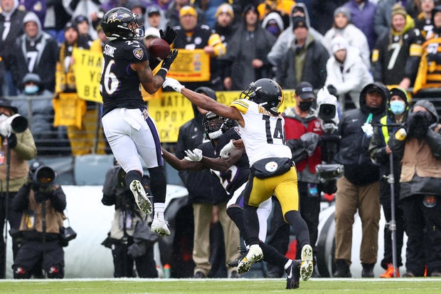 Pittsburgh Steelers v Baltimore Ravens