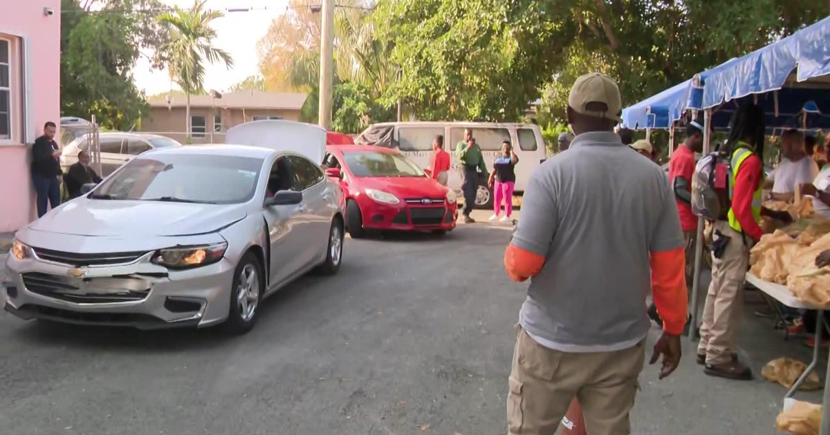 Rising food prices force South Florida families to line up for free groceries Rising food prices force South Florida families to line up for free groceries