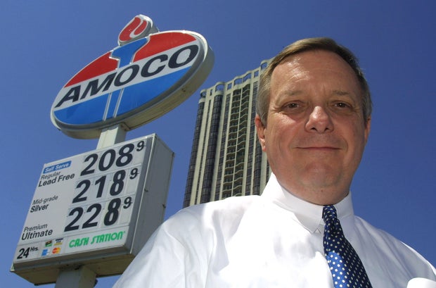 Sen. Dick Durbin Addresses Rising Gas Prices 