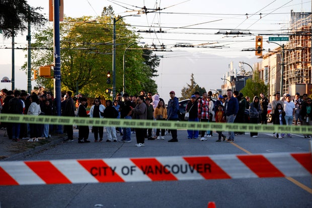 Aftermat or a car that is rooted through the Filipino de Vancouver festival