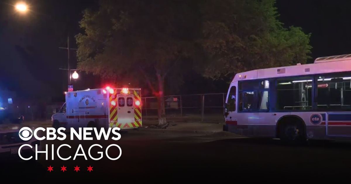 Witness describes moment shots were fired on CTA bus in Portage Park ...