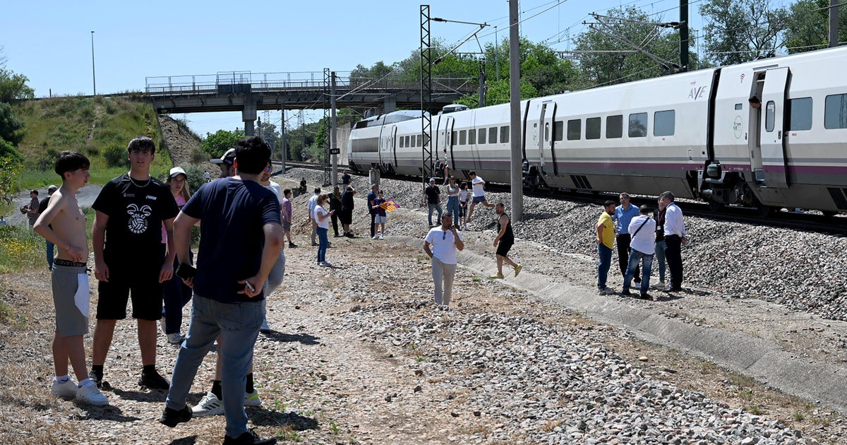 İspanya ve Portekiz'de elektrik kesintisi, Avrupa'nın İber Yarımadası'nın çoğunu durmaya getiriyor