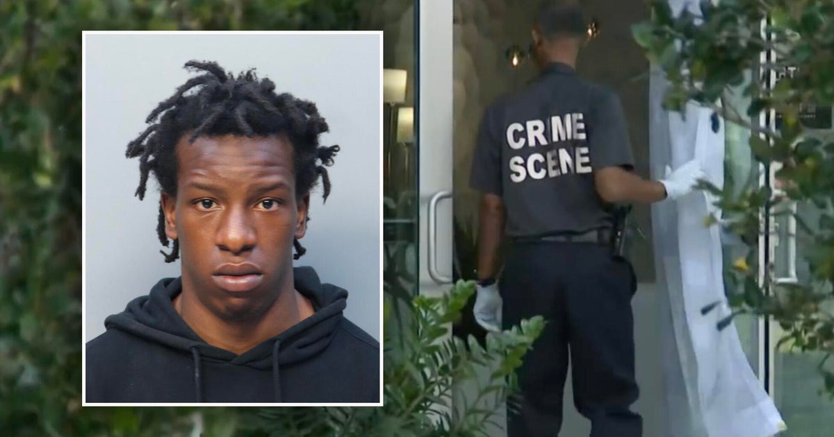 Miami man accused of stabbing mom, grandma after saying she wasn’t his real mother, police say Miami man accused of stabbing mom, grandma after saying she wasn’t his real mother, police say