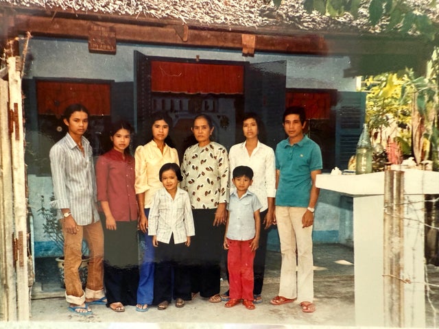 pauleen-dad-fam.jpg 