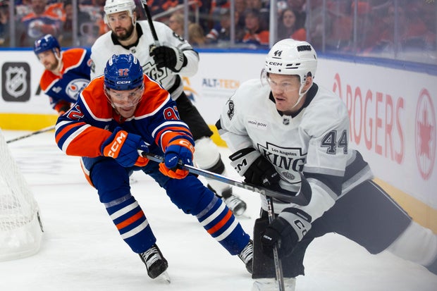 Los Angeles Kings v Edmonton Oilers - Game Four 