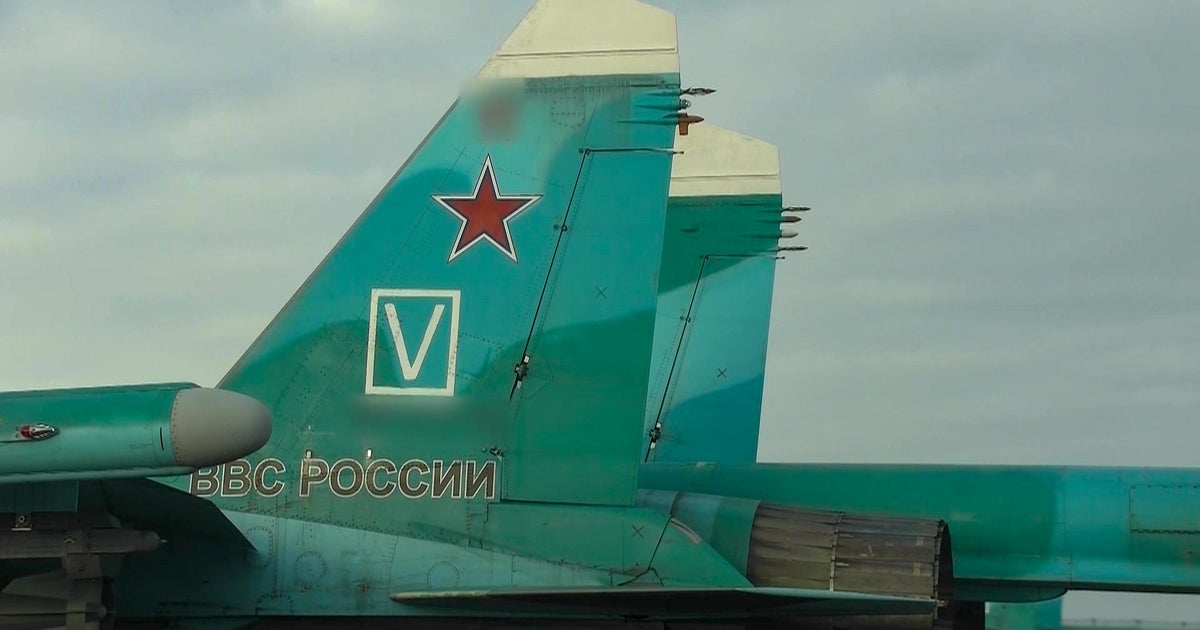 Rusya Ordusu pilotlarını zehirli likör ve keklerle öldürmeye çalışmakla suçlanan adam 27 yıl hapis cezasına çarptırıldı