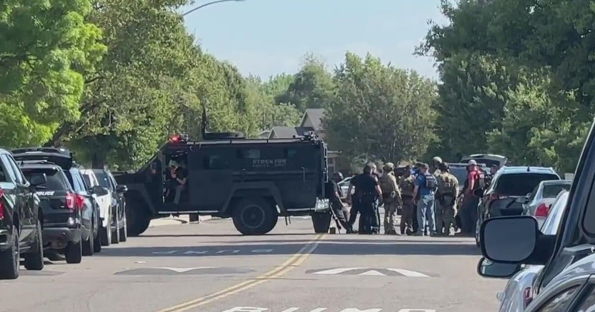 Suspect barricaded in Stockton home on Fresno Avenue - CBS Sacramento