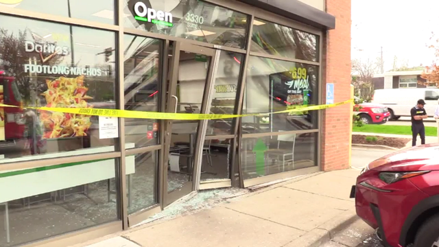 evanston-car-into-building.png 
