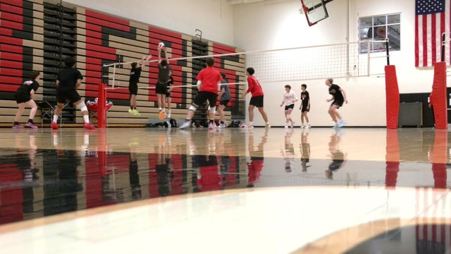boys-volleyball-pkg-6p-wcco7pbw.jpg 