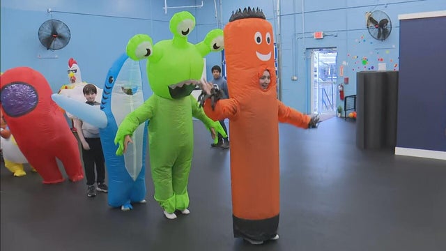reid-inflatable-parade-package-20250502-01-frame-4657.jpg 