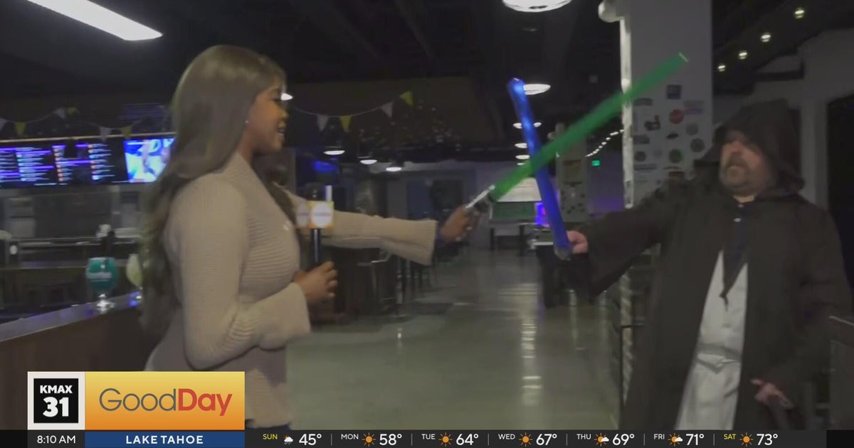 DOCO's Tipsy Putt "May the Fourth Be With You" Fun & Free Star Wars Trivia Day!
