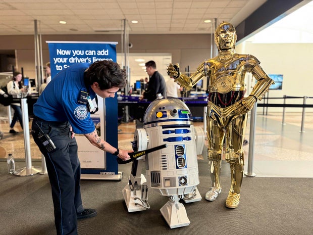 c3po-and-r2d2-star-wars-day.jpg 