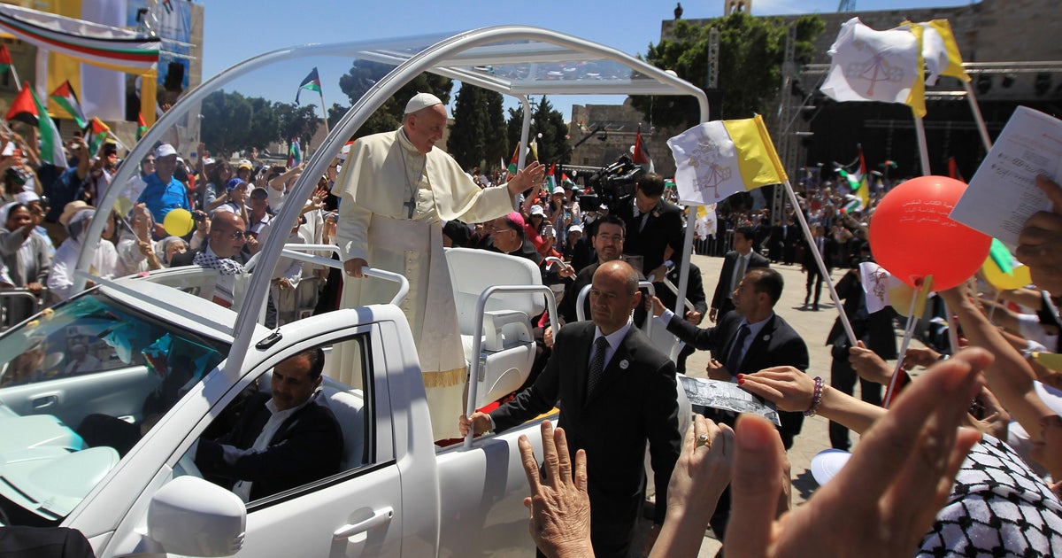 Pope Francis’ popemobile being turned into health clinic for Gaza children Pope Francis’ popemobile being turned into health clinic for Gaza children