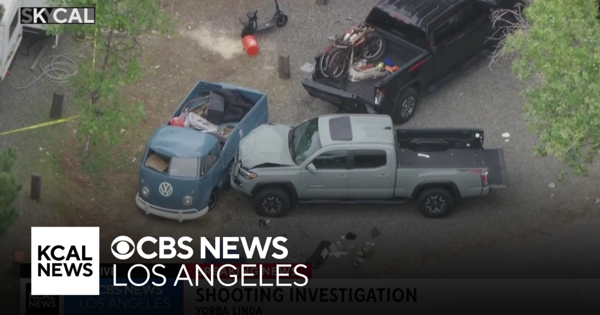 Shooting leaves three wounded at park in Orange County - CBS Los Angeles