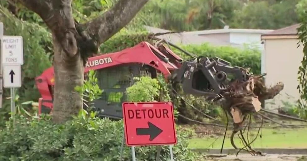 Rush to cleanup debris from Sunday’s rain as South Florida readies for another round of storms