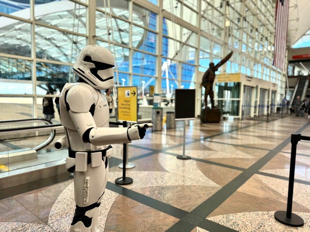 stormtrooper-with-gun-star-wars-day.jpg 