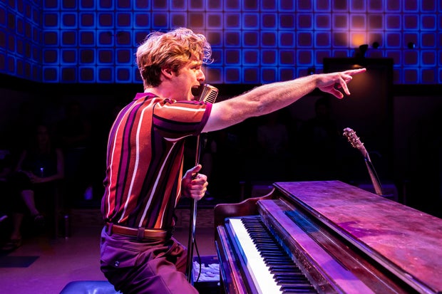 million-dollar-quartet-at-stolp-island-theatre.jpg 