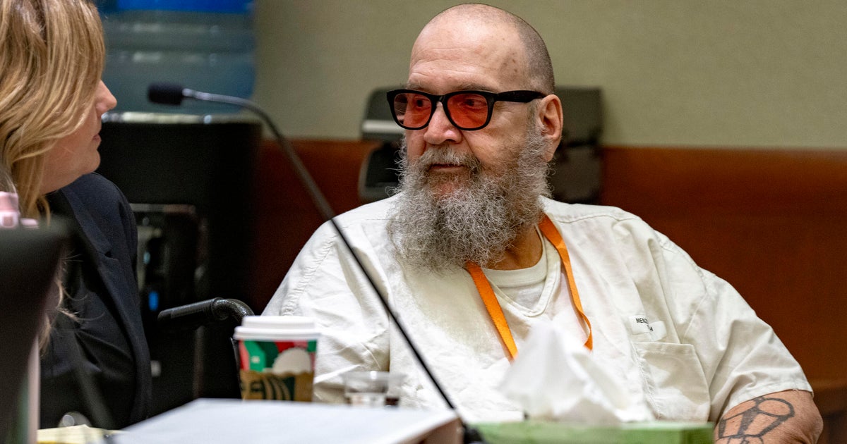 Longtime death row inmate shouldn't be executed due to dementia, lawyers argue