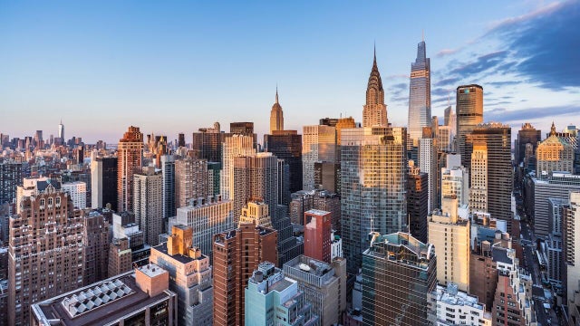 Sunrise Skyline View of Midtown Manhattan and Lower Manhattan 