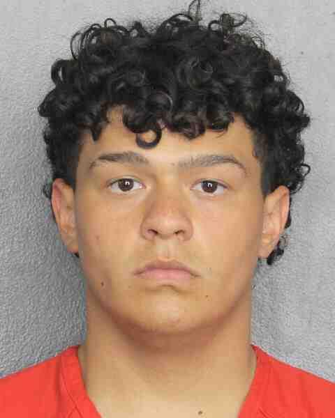 cbsmiami-yanez-quintana-1.jpg 