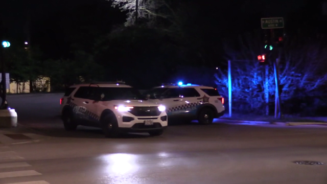 chicago-police-department-squad-car-side.png 