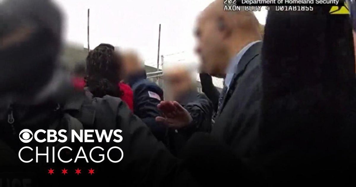 Trump administration threatens more arrests after showdown outside ICE ...