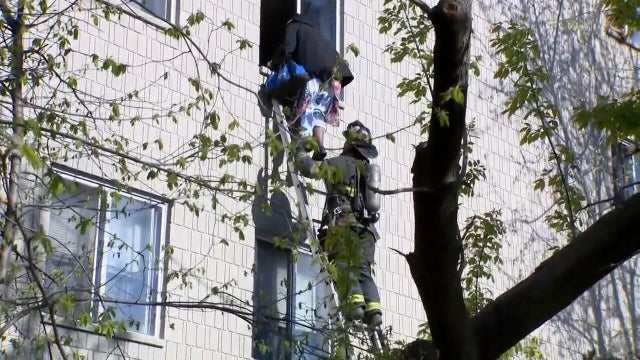 US Apartment Building Fire 