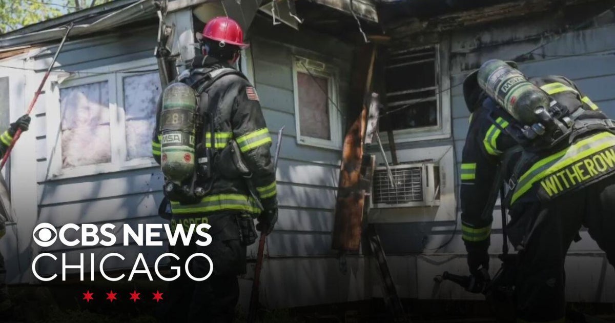 Man critically injured when house explodes in far northwest Chicago ...