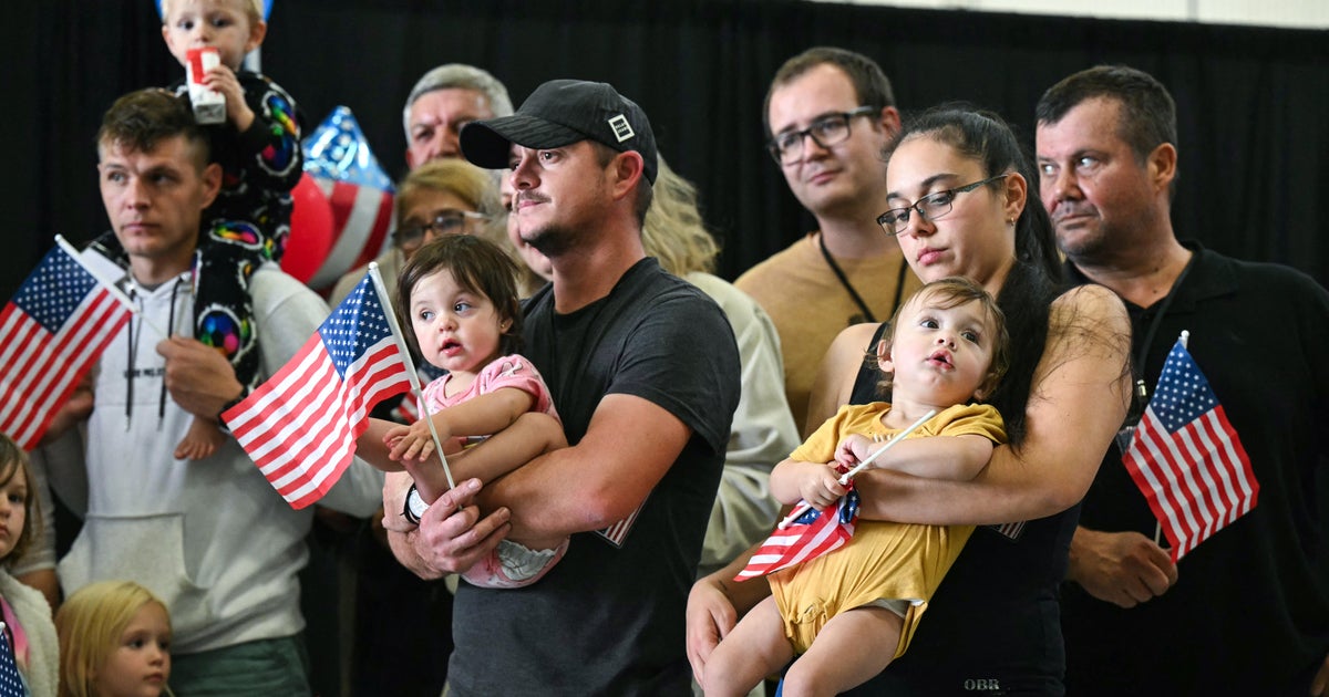 Beyaz Güney Afrikalılar, Trump yönetimi mülteci statüsü verdikten sonra bize geliyor