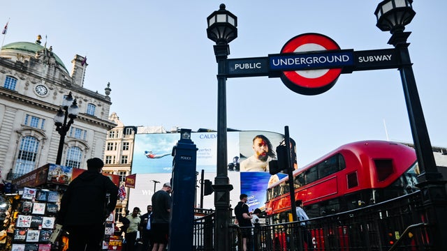 Daily Life In London 