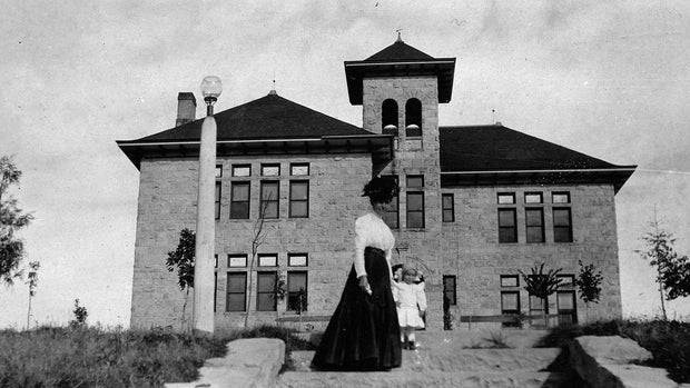 woman-and-child-in-front-of-cantril-school-1900-1910-copy.jpg 
