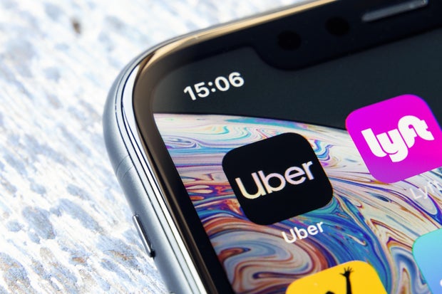 Mobile app Uber on a Apple iPhone XR 
