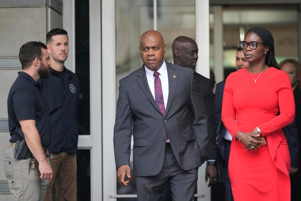 Immigration Protest Mayor Arrest 