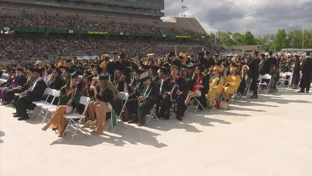 csu-graduation-6vo-frame-225.jpg 