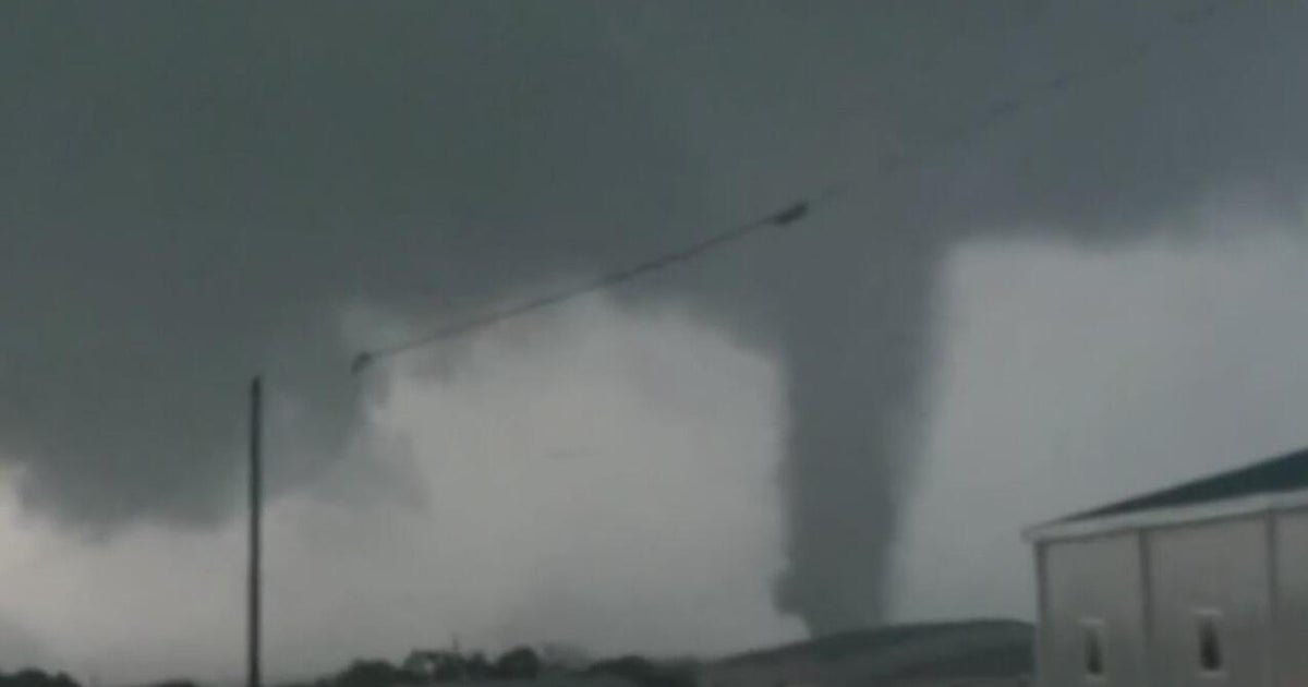 CBS Texas storm chaser Jason McLaughlin shares heart-pounding ...