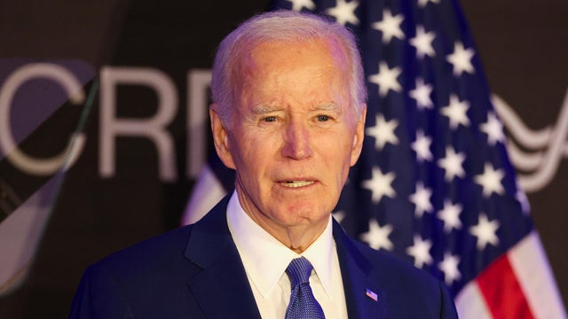 biden.jpg 