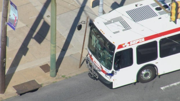 lns-ped-struck-by-septa-bus-frame-48170.jpg 