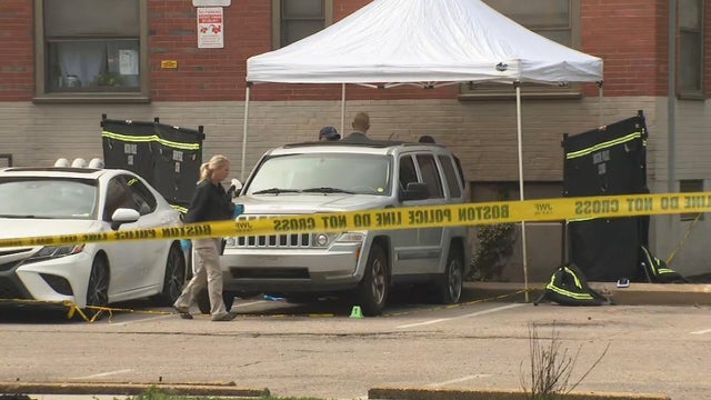 Roxbury death investigation 