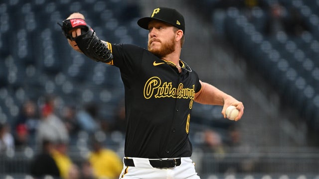 Cincinnati Reds v Pittsburgh Pirates 