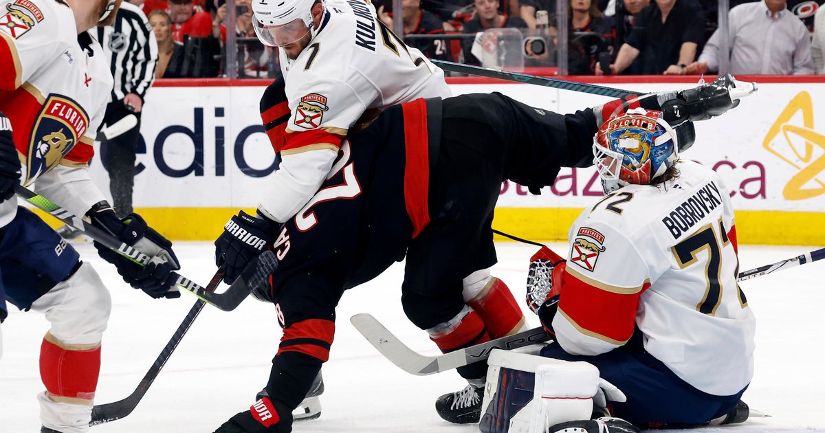 Reigning Stanley Cup champ Florida Panthers beat Carolina Hurricanes 5-2 in Eastern final opener Reigning Stanley Cup champ Florida Panthers beat Carolina Hurricanes 5-2 in Eastern final opener