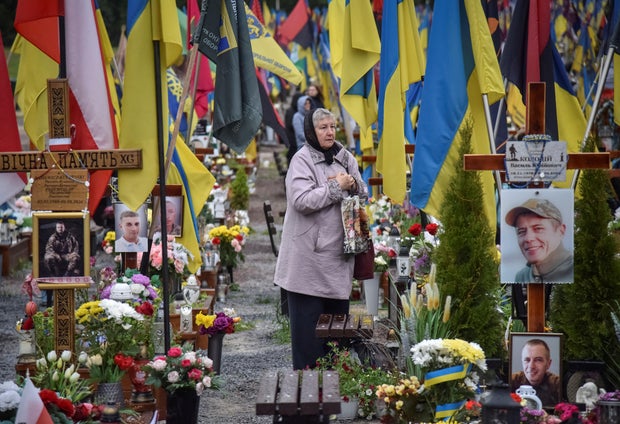 Ukrainians celebrate the day of heroes 
