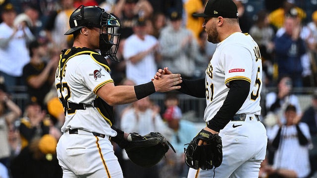 Milwaukee Brewers v Pittsburgh Pirates 