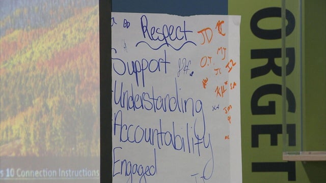 youth-violence-prevention-5pkg-frame-2916.jpg 