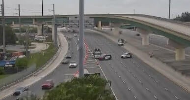Fatal crash shuts down all southbound Florida Turnpike lanes in Davie, FHP says